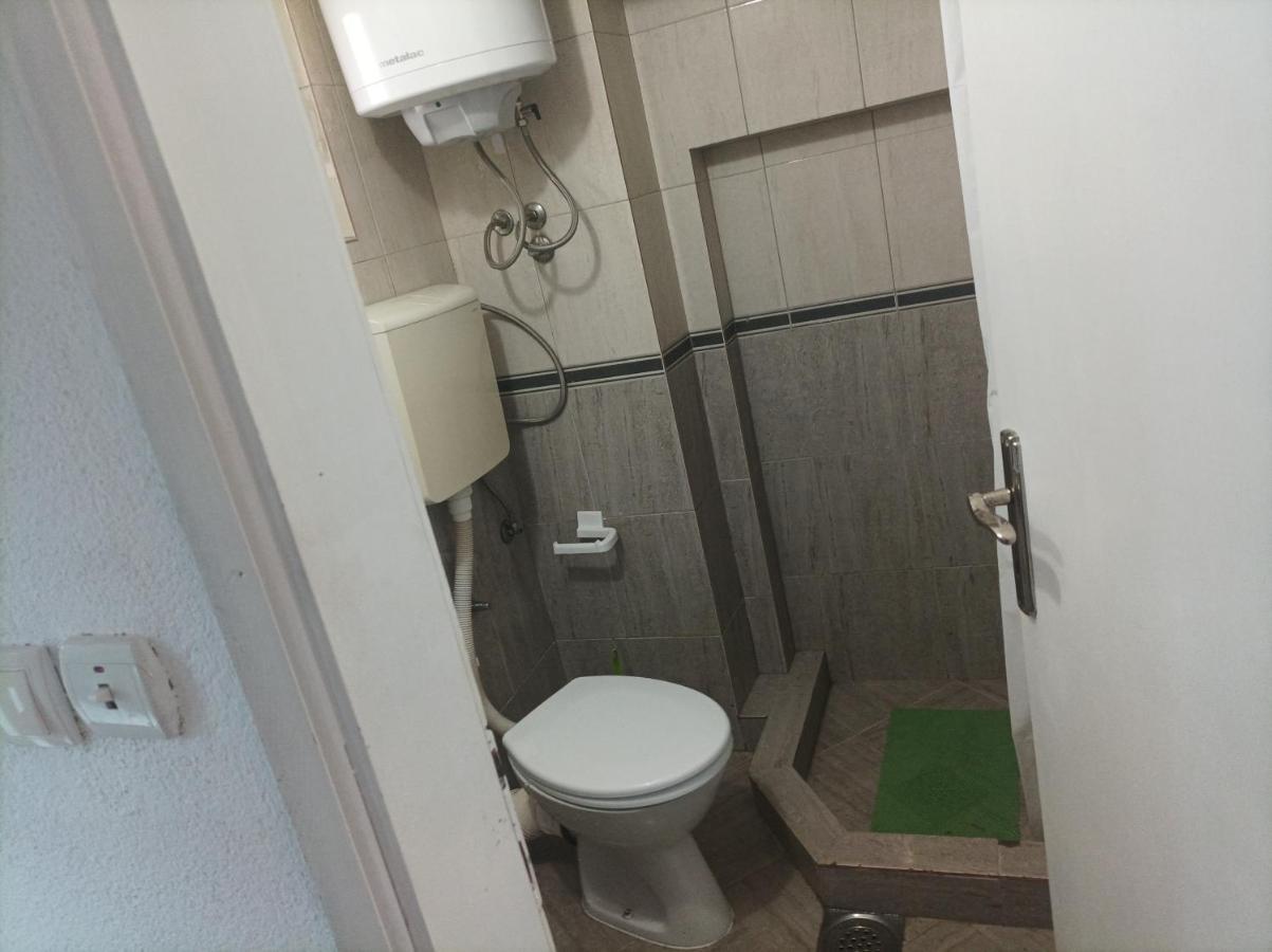 Apartmani Biljana Lazic Vrnjačka Banja Zewnętrze zdjęcie