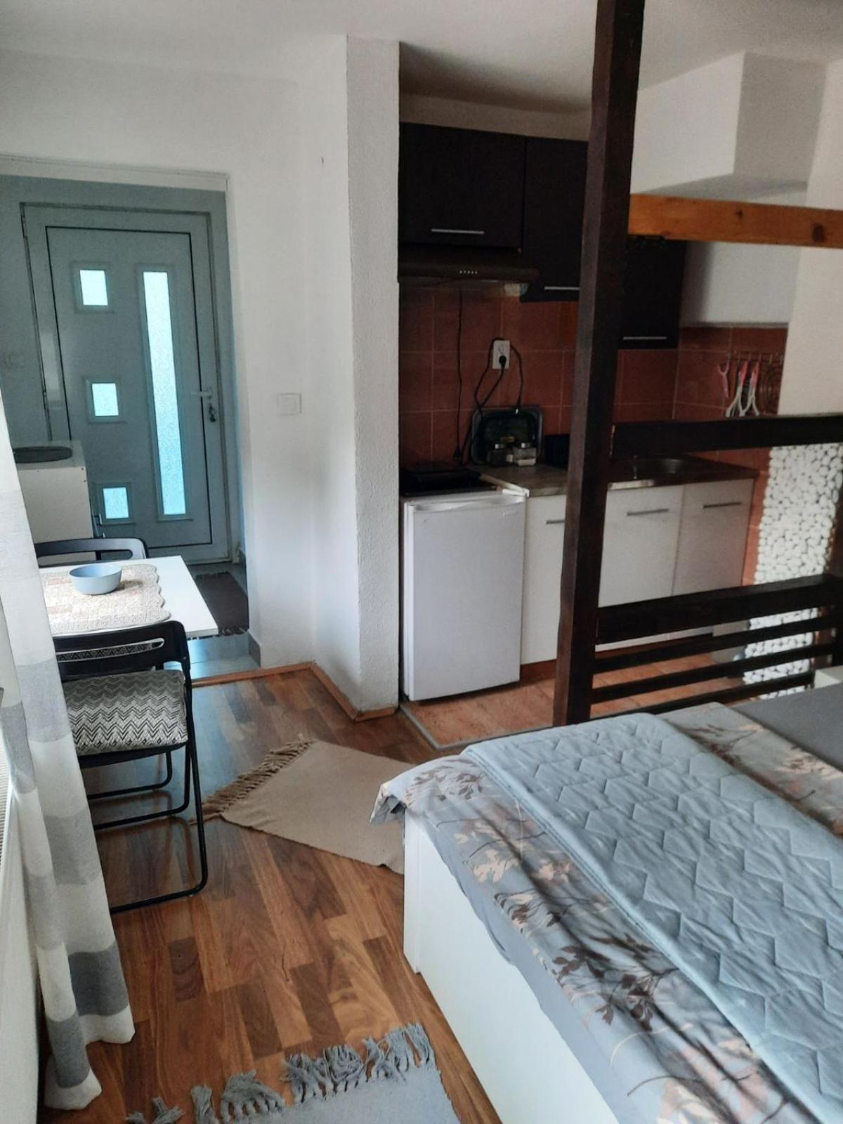 Apartmani Biljana Lazic Vrnjačka Banja Zewnętrze zdjęcie